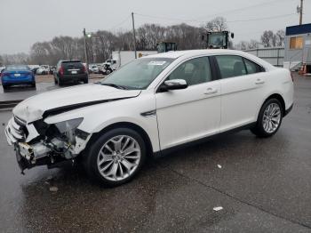  Salvage Ford Taurus