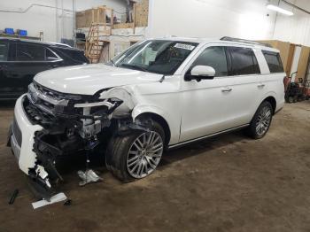  Salvage Ford Expedition