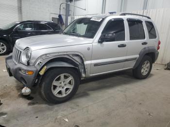  Salvage Jeep Liberty