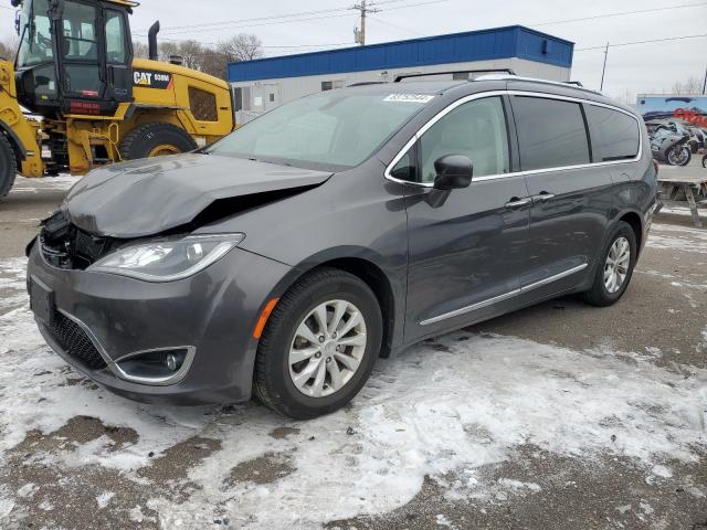  Salvage Chrysler Pacifica