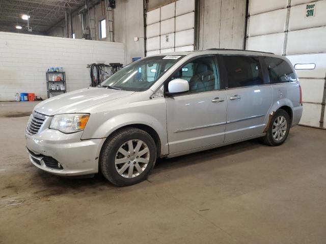  Salvage Chrysler Minivan