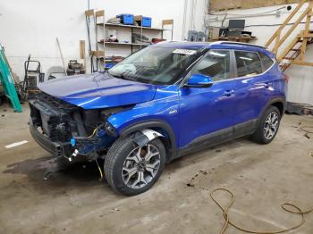  Salvage Kia Seltos