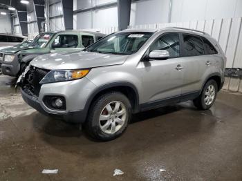  Salvage Kia Sorento