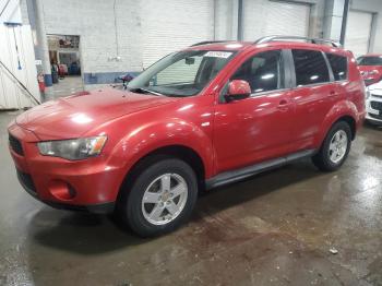  Salvage Mitsubishi Outlander