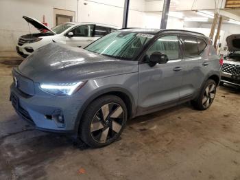  Salvage Volvo XC40