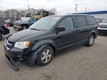  Salvage Dodge Caravan