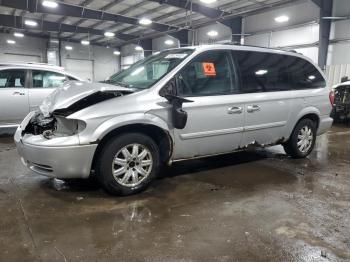  Salvage Chrysler Minivan