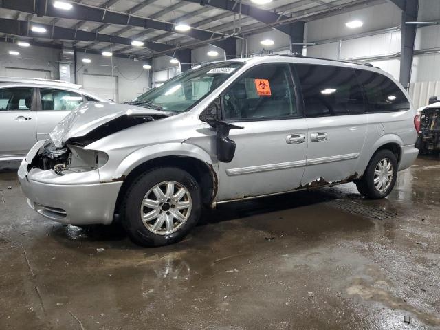  Salvage Chrysler Minivan