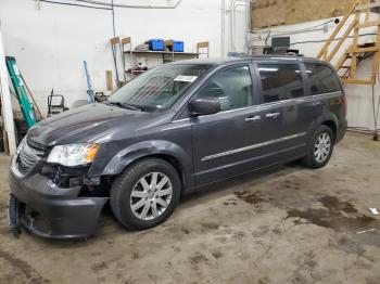  Salvage Chrysler Minivan