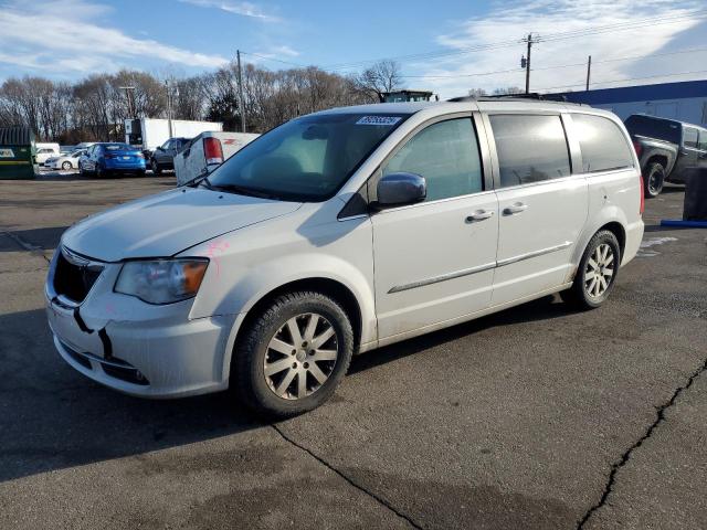  Salvage Chrysler Minivan