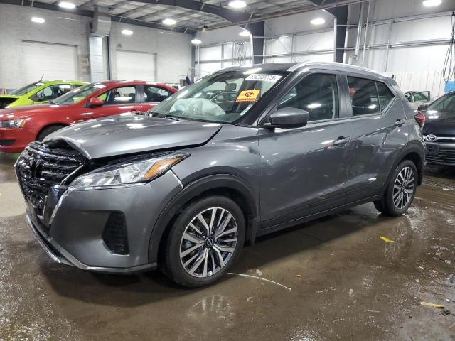  Salvage Nissan Kicks