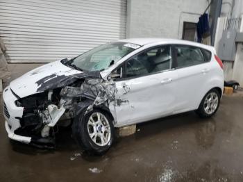  Salvage Ford Fiesta