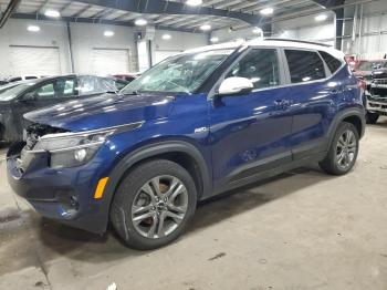  Salvage Kia Seltos