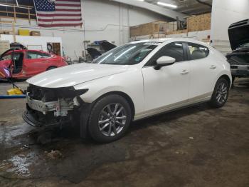  Salvage Mazda 3