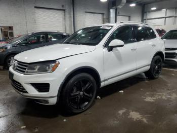  Salvage Volkswagen Touareg