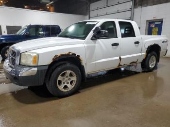  Salvage Dodge Dakota