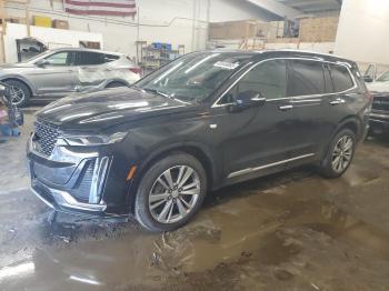  Salvage Cadillac XT6