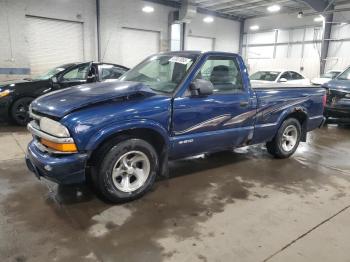  Salvage Chevrolet S-10