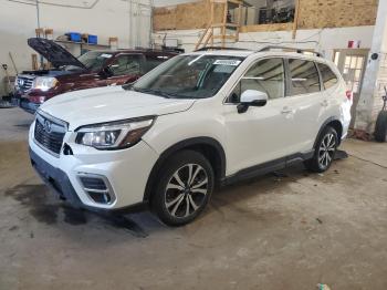  Salvage Subaru Forester