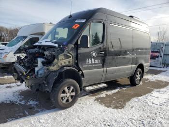  Salvage Mercedes-Benz Sprinter