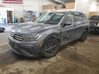  Salvage Volkswagen Tiguan