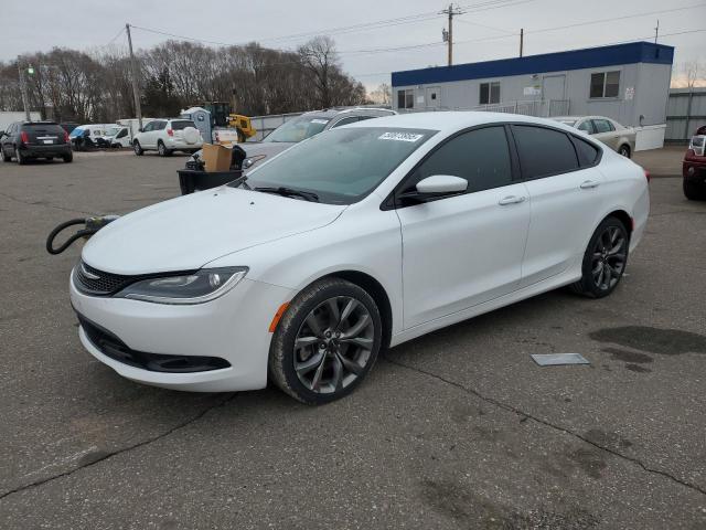  Salvage Chrysler 200