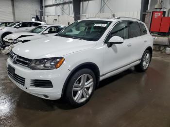  Salvage Volkswagen Touareg