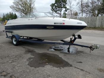  Salvage Four Winns Boat