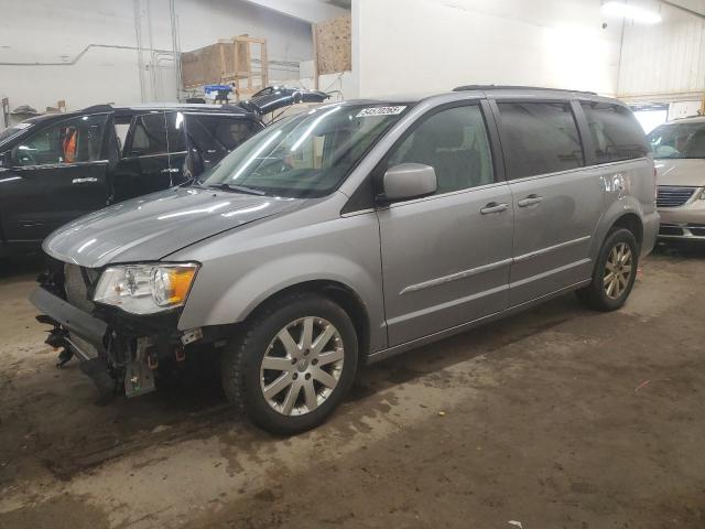  Salvage Chrysler Minivan