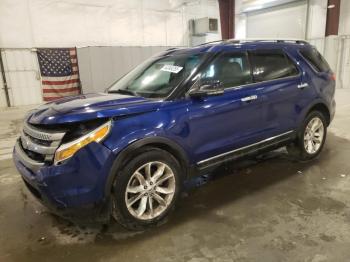  Salvage Ford Explorer