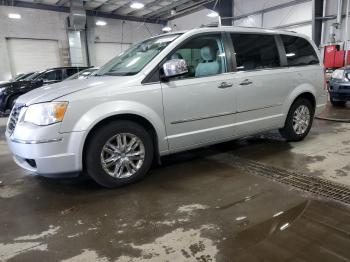  Salvage Chrysler Minivan