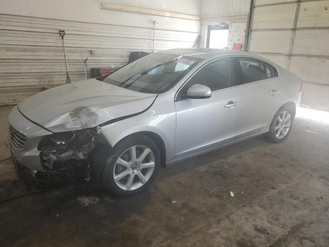  Salvage Volvo S60