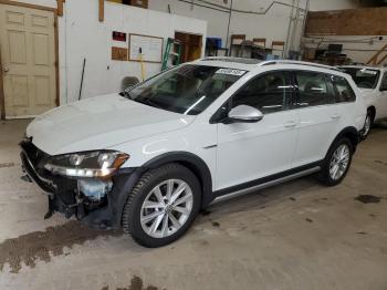  Salvage Volkswagen Golf