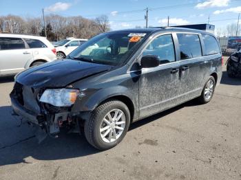  Salvage Dodge Caravan