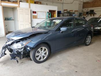  Salvage Mazda 3