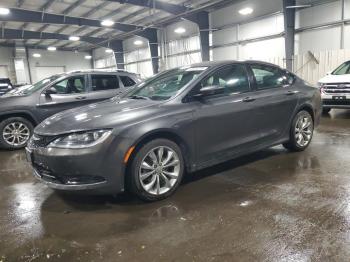  Salvage Chrysler 200