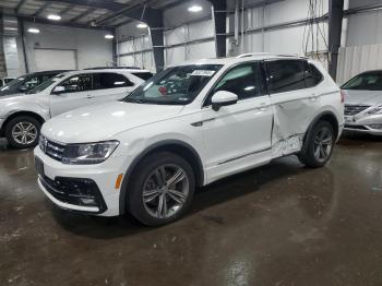 Salvage Volkswagen Tiguan