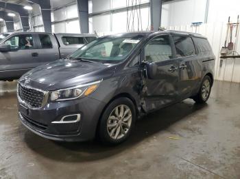  Salvage Kia Sedona