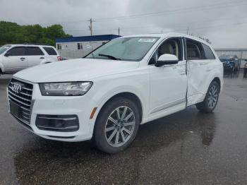  Salvage Audi Q7