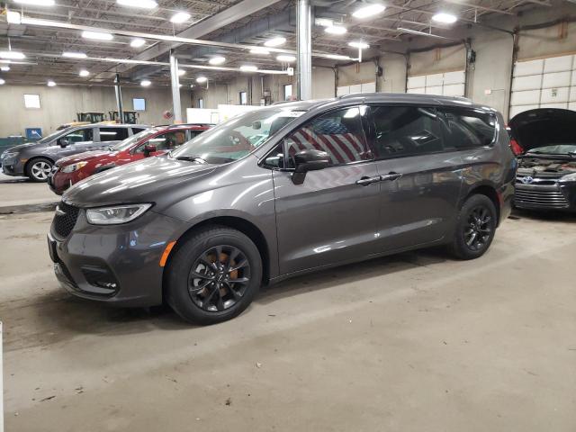  Salvage Chrysler Pacifica