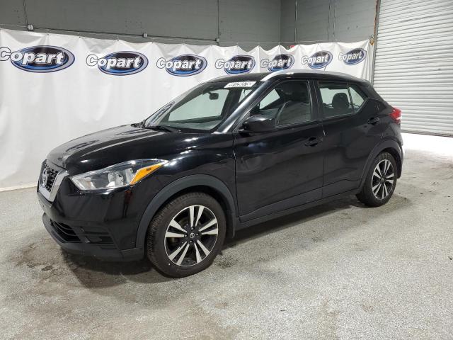  Salvage Nissan Kicks