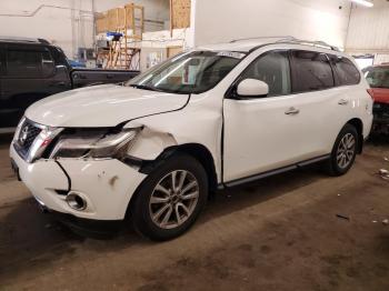  Salvage Nissan Pathfinder