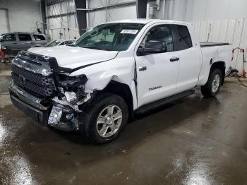  Salvage Toyota Tundra