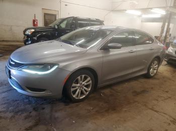  Salvage Chrysler 200