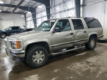  Salvage GMC Suburban