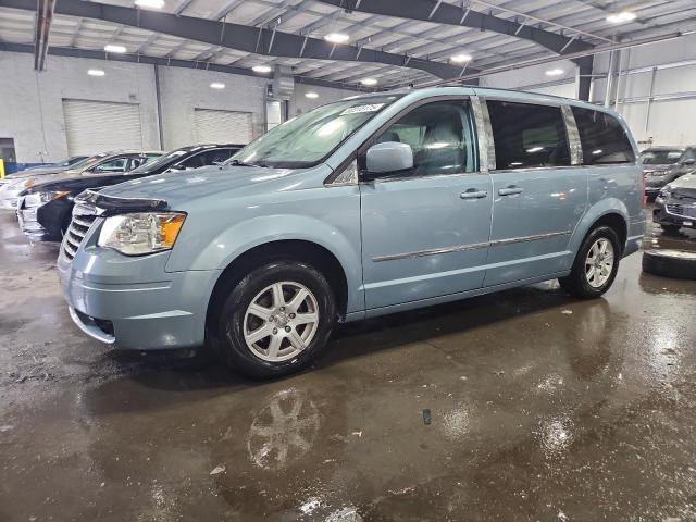  Salvage Chrysler Minivan