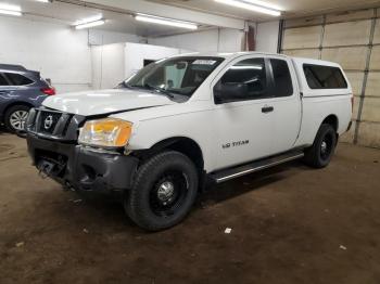  Salvage Nissan Titan