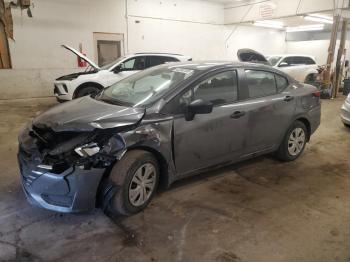  Salvage Nissan Versa