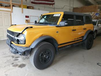  Salvage Ford Bronco