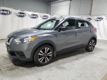  Salvage Nissan Kicks